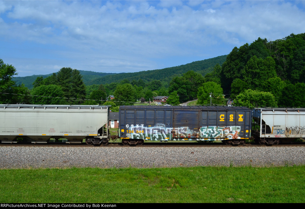 CSXT 136544